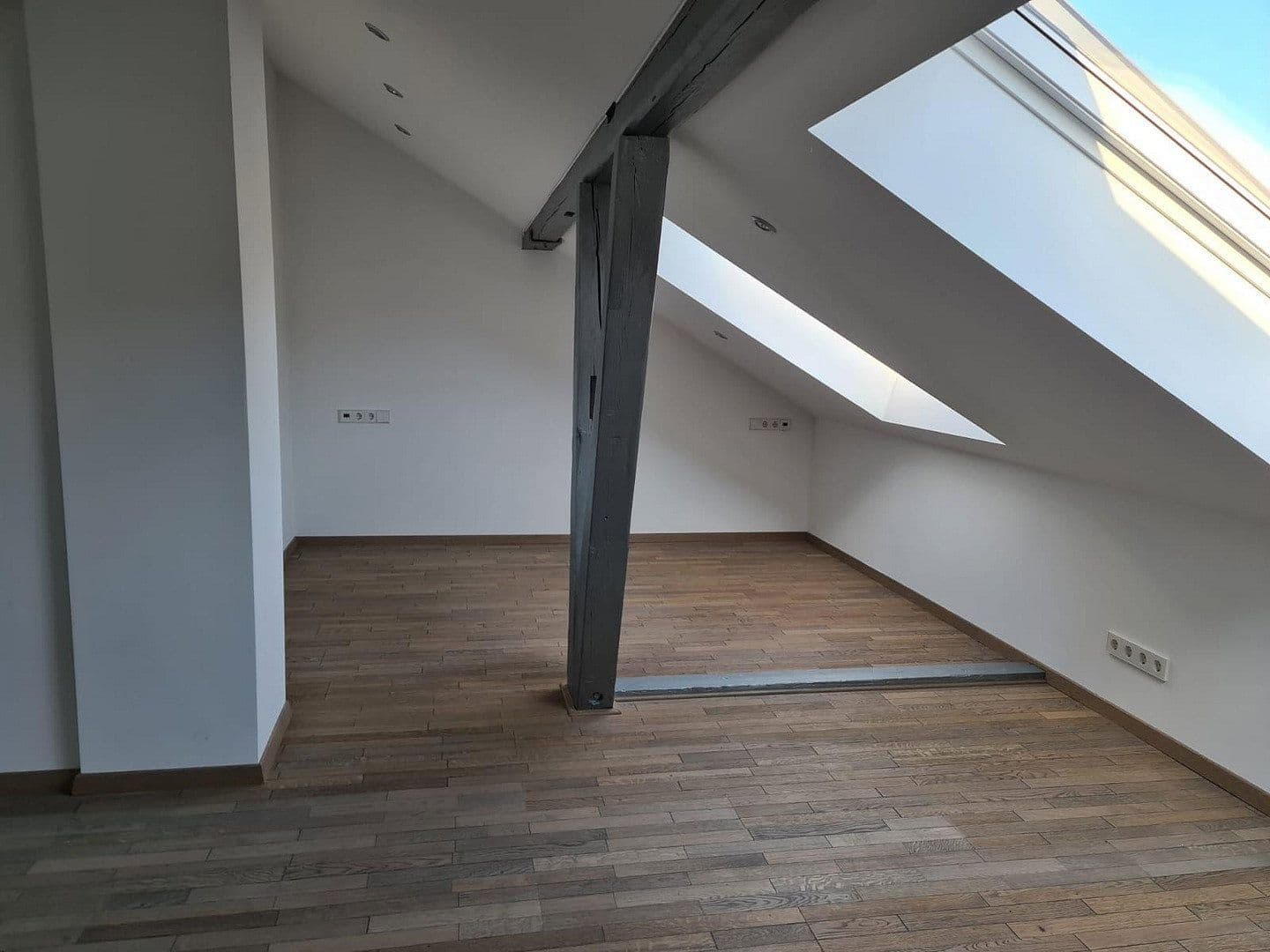 2 bedroom with open-plan kitchen flat to rent, 96 m², Werastraße 135, Stuttgart, Baden-Württemberg 2 bedroom with open-plan kitchen flat to rent, 96 m², Werastraße 135, Stuttgart, Baden-Württemberg