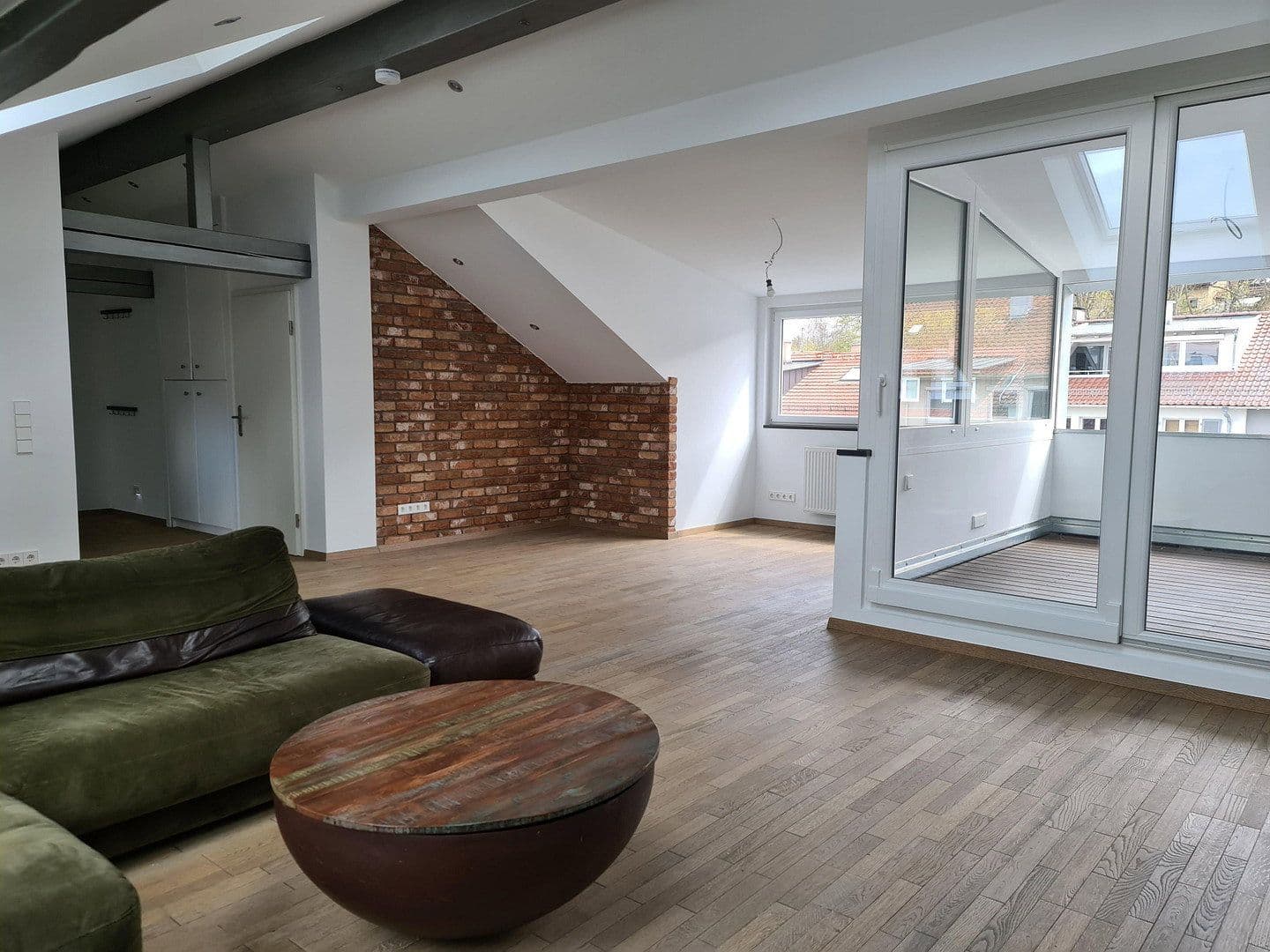 2 bedroom with open-plan kitchen flat to rent, 96 m², Werastraße 135, Stuttgart, Baden-Württemberg 2 bedroom with open-plan kitchen flat to rent, 96 m², Werastraße 135, Stuttgart, Baden-Württemberg