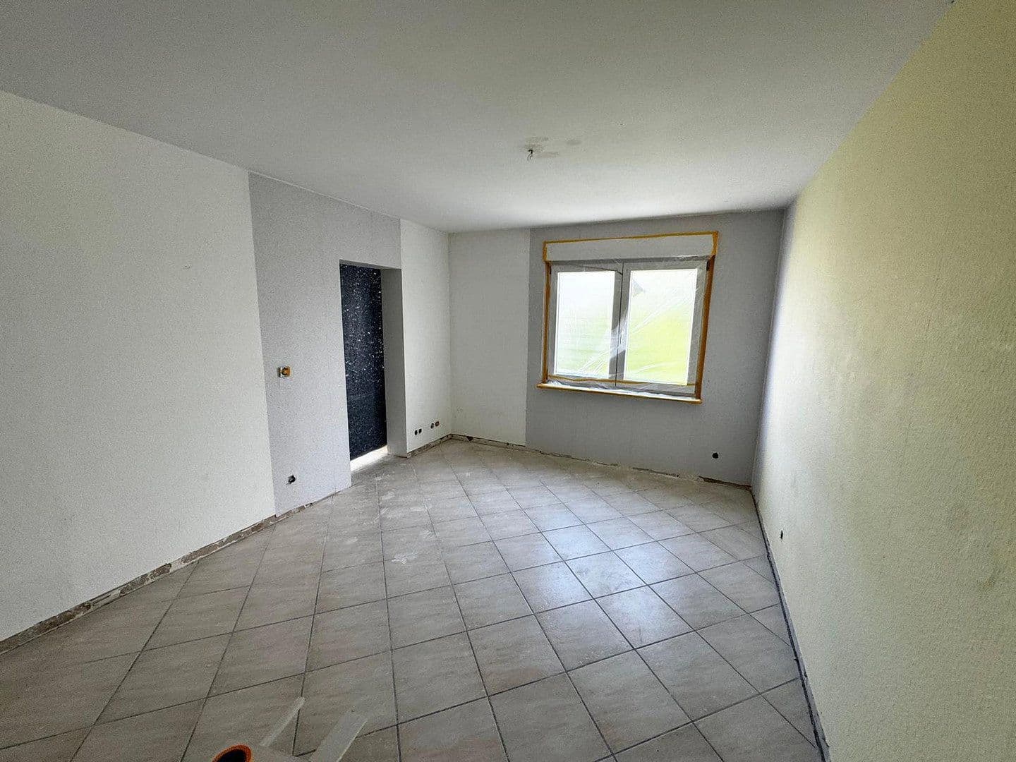 5 bedroom flat to rent, 160 m², Bruchköbel, Hesse 5 bedroom flat to rent, 160 m², Bruchköbel, Hesse