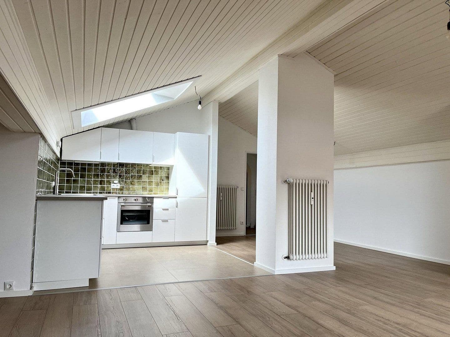 Studio flat to rent, 64 m², Bergen, Bavaria Studio flat to rent, 64 m², Bergen, Bavaria