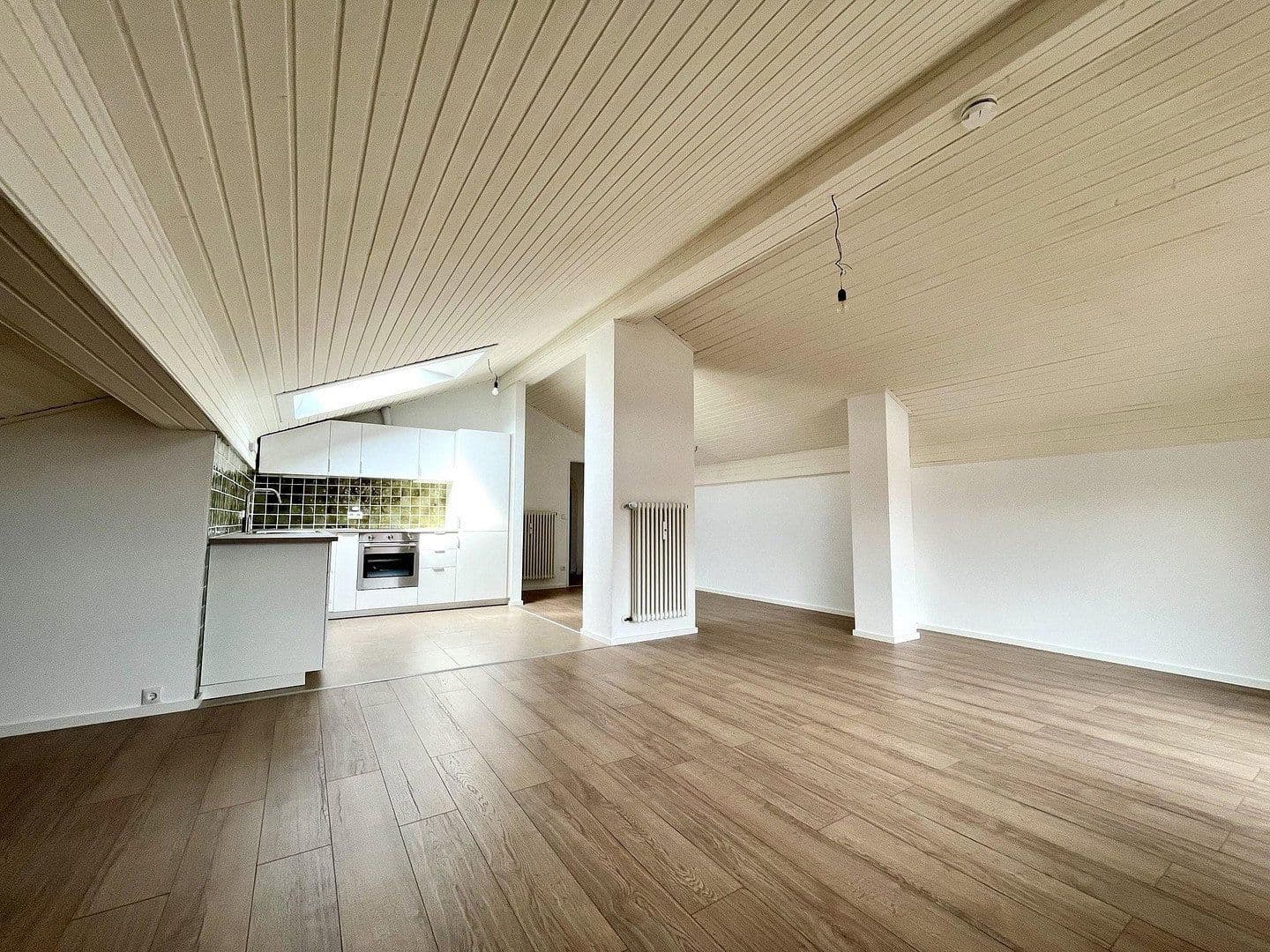Studio flat to rent, 64 m², Bergen, Bavaria Studio flat to rent, 64 m², Bergen, Bavaria