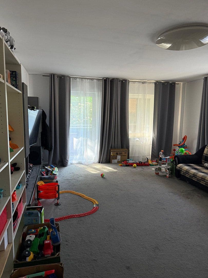 3 bedroom flat to rent, 95 m², Neu-Isenburg, Hesse 3 bedroom flat to rent, 95 m², Neu-Isenburg, Hesse