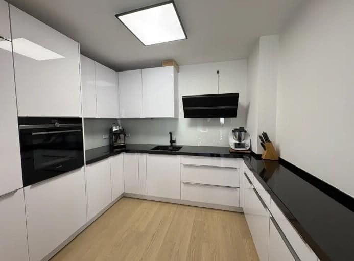 2 bedroom with open-plan kitchen flat for sale, 101 m², Stuttgart, Baden-Württemberg 2 bedroom with open-plan kitchen flat for sale, 101 m², Stuttgart, Baden-Württemberg