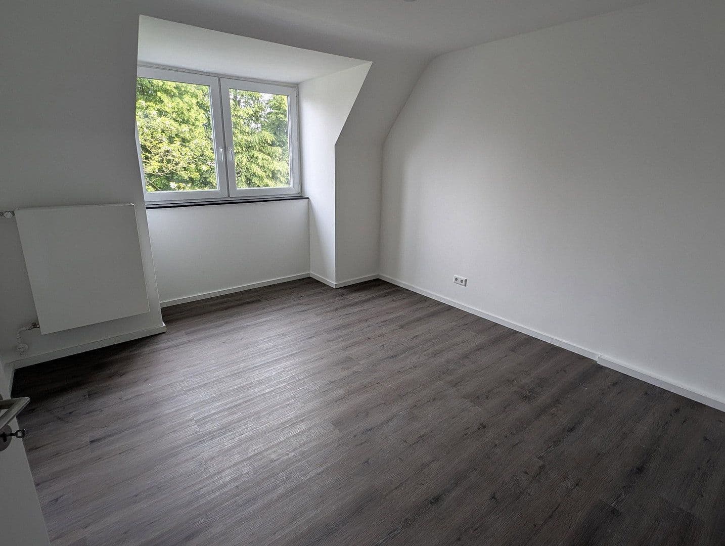 4 bedroom flat to rent, 105 m², Luxemburger Str.259, Köln, North Rhine-Westphalia 4 bedroom flat to rent, 105 m², Luxemburger Str.259, Köln, North Rhine-Westphalia