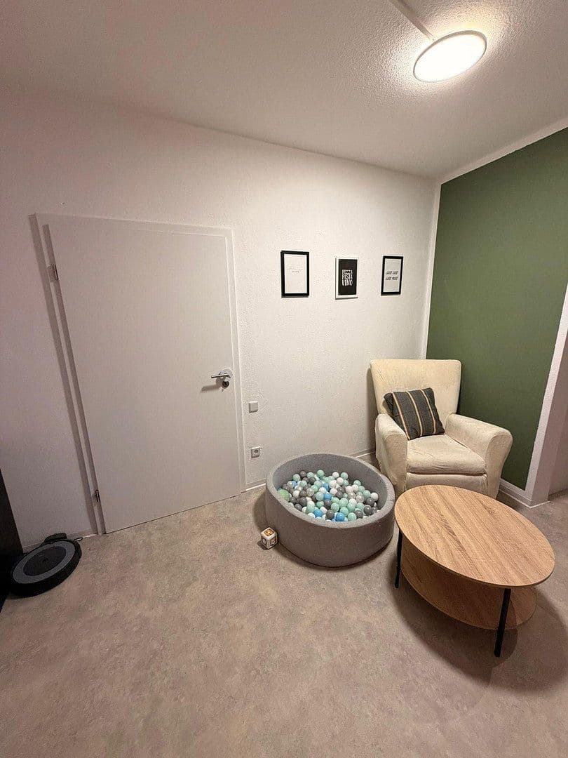 3 bedroom flat to rent, 80 m², Straße der Einheit 44, Heringen/Helme, Thuringia 3 bedroom flat to rent, 80 m², Straße der Einheit 44, Heringen/Helme, Thuringia