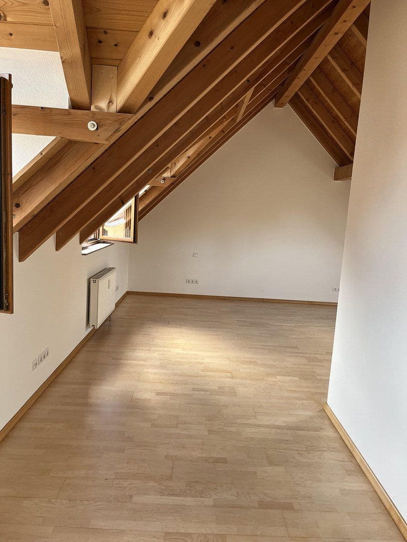 2 bedroom flat to rent, 125 m², Ehrenkirchen, Baden-Württemberg 2 bedroom flat to rent, 125 m², Ehrenkirchen, Baden-Württemberg