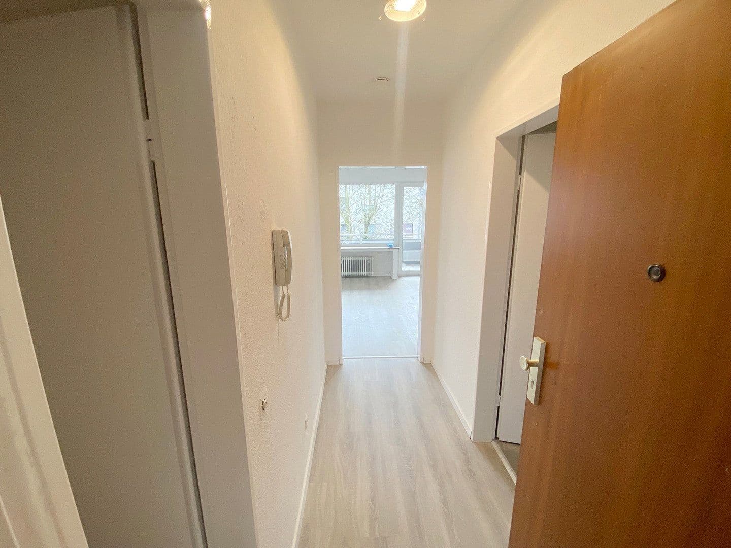 Studio flat to rent, 34 m², Schwarzbachstr. 81, Mettmann, North Rhine-Westphalia Studio flat to rent, 34 m², Schwarzbachstr. 81, Mettmann, North Rhine-Westphalia