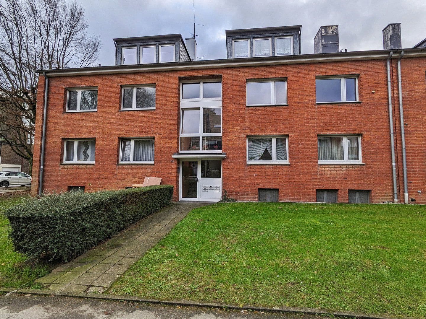Studio flat to rent, 34 m², Schwarzbachstr. 81, Mettmann, North Rhine-Westphalia Studio flat to rent, 34 m², Schwarzbachstr. 81, Mettmann, North Rhine-Westphalia