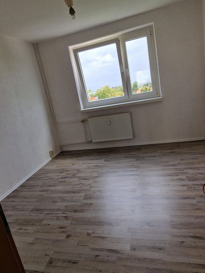 4 bedroom flat to rent, 78 m², Puschkinstr. 2, Halberstadt, Saxony-Anhalt 4 bedroom flat to rent, 78 m², Puschkinstr. 2, Halberstadt, Saxony-Anhalt