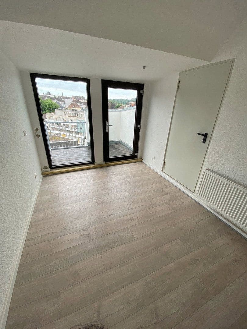 5 bedroom flat to rent, 95 m², Hofstrasse 4, Hagen-Haspe, North Rhine-Westphalia 5 bedroom flat to rent, 95 m², Hofstrasse 4, Hagen-Haspe, North Rhine-Westphalia