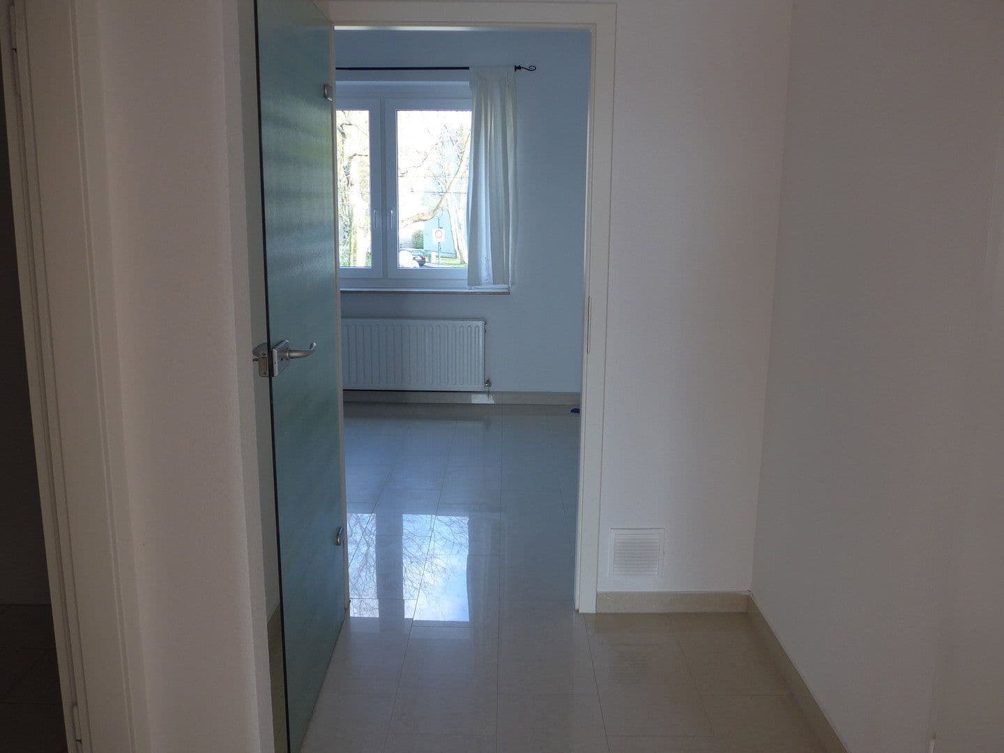 Studio flat to rent, 42 m², Düsseldorf, North Rhine-Westphalia Studio flat to rent, 42 m², Düsseldorf, North Rhine-Westphalia