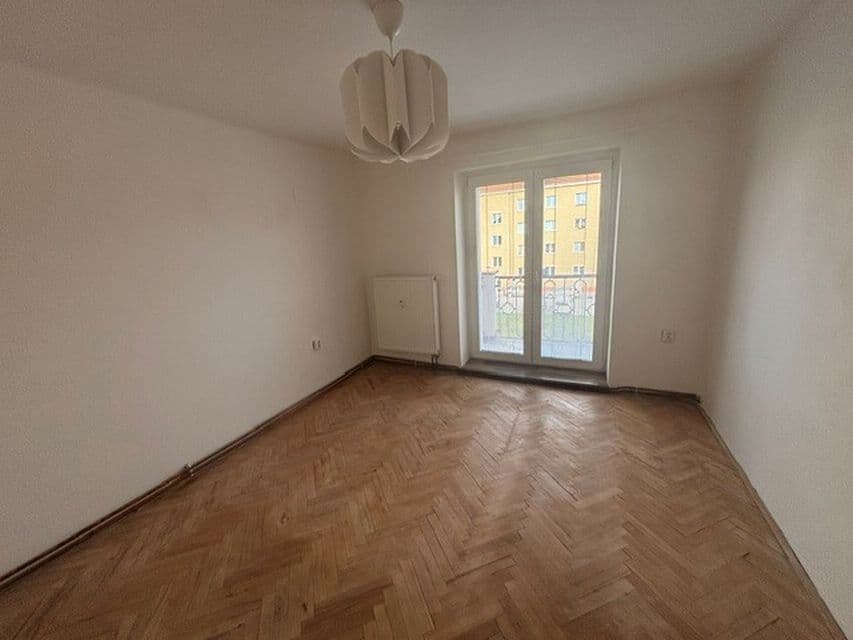 2 bedroom flat to rent, 62 m², Revoluční, Odolena Voda, Středočeský Region 2 bedroom flat to rent, 62 m², Revoluční, Odolena Voda, Středočeský Region