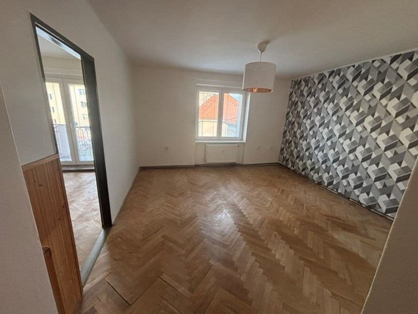 2 bedroom flat to rent, 62 m², Revoluční, Odolena Voda, Středočeský Region 2 bedroom flat to rent, 62 m², Revoluční, Odolena Voda, Středočeský Region