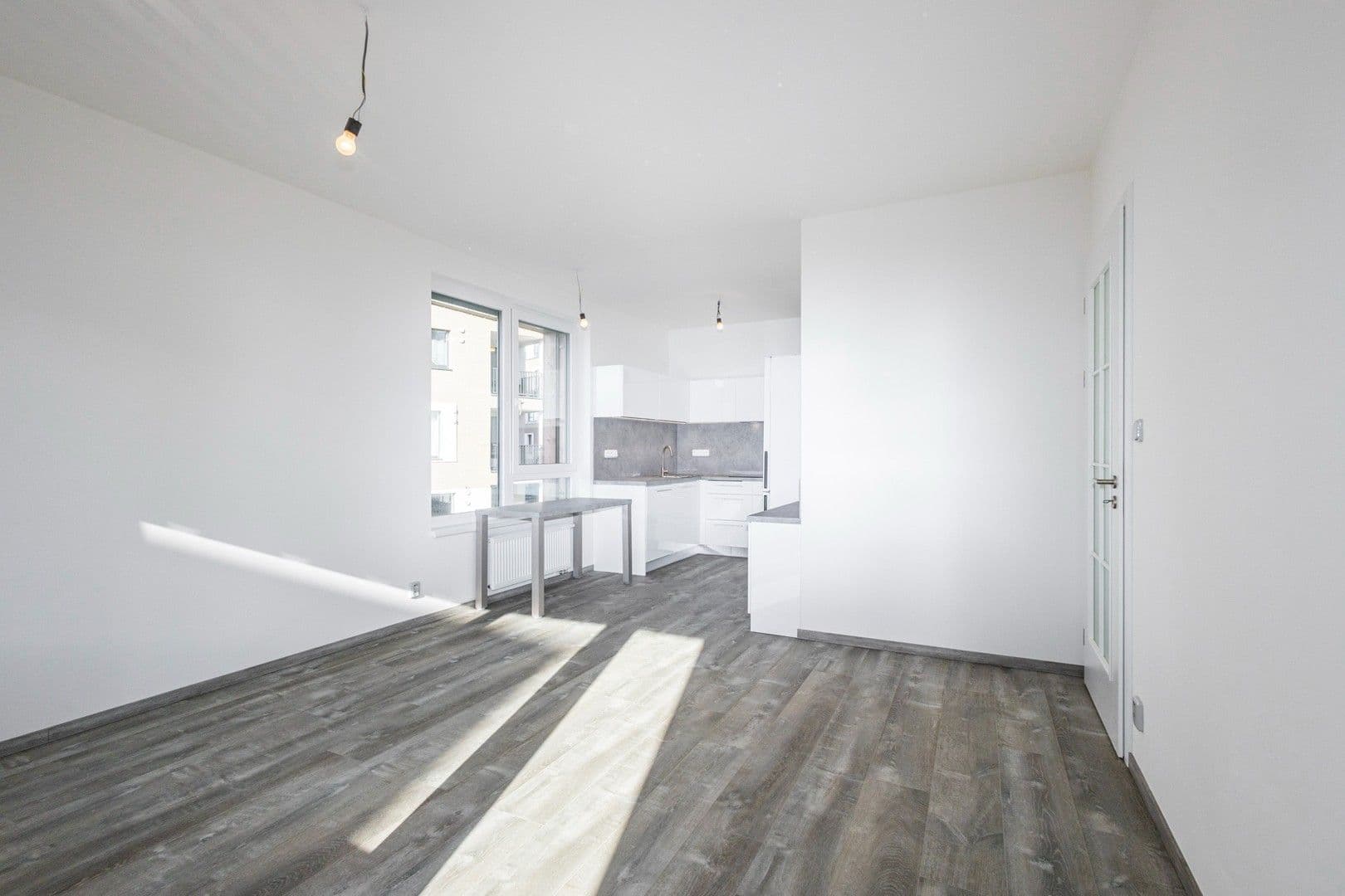 1 bedroom with open-plan kitchen flat to rent, 58 m², Stočesova, Prague, Prague 1 bedroom with open-plan kitchen flat to rent, 58 m², Stočesova, Prague, Prague