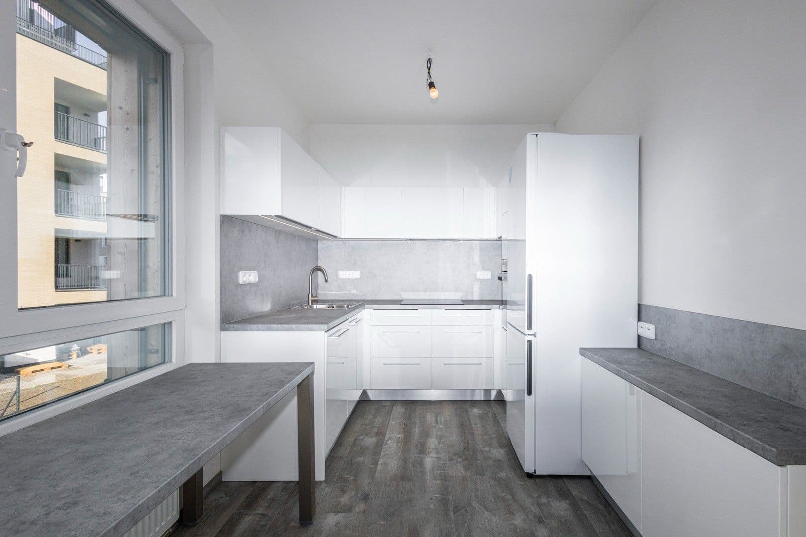 1 bedroom with open-plan kitchen flat to rent, 58 m², Stočesova, Prague, Prague 1 bedroom with open-plan kitchen flat to rent, 58 m², Stočesova, Prague, Prague