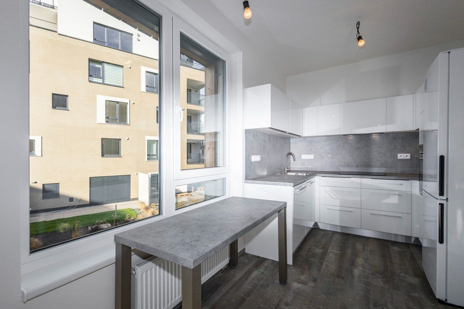 1 bedroom with open-plan kitchen flat to rent, 58 m², Stočesova, Prague, Prague 1 bedroom with open-plan kitchen flat to rent, 58 m², Stočesova, Prague, Prague