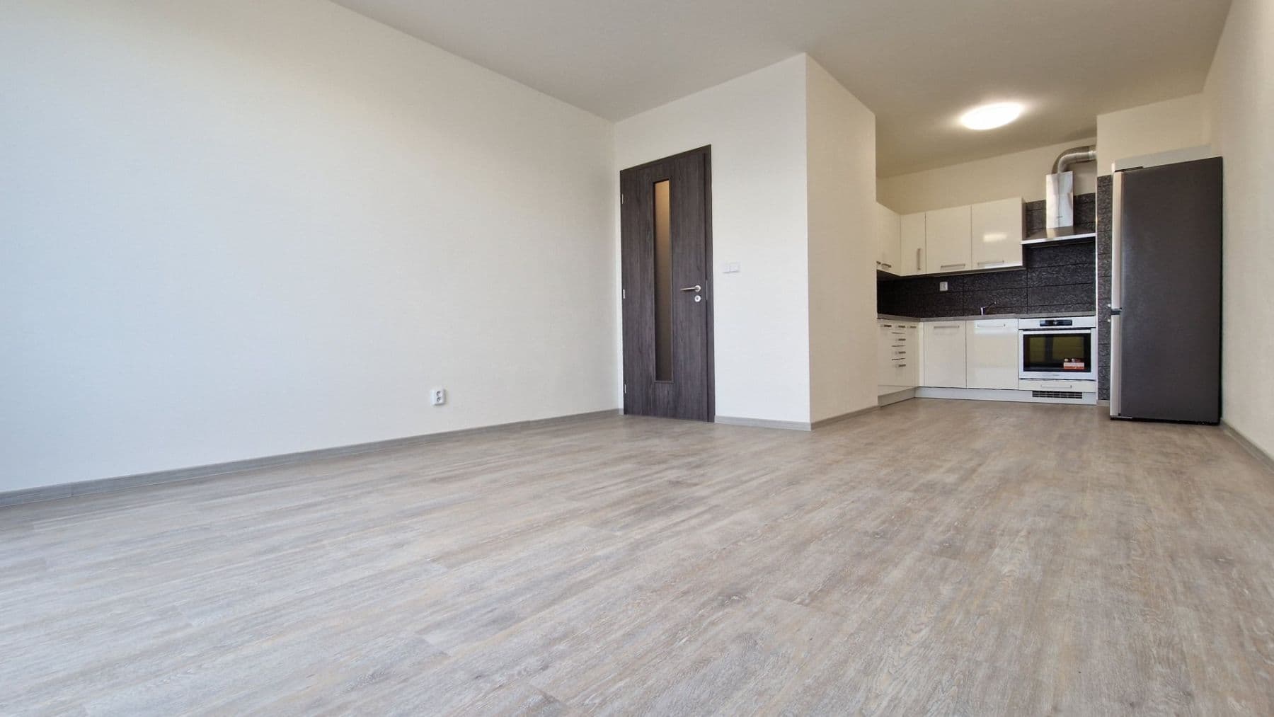 1 bedroom with open-plan kitchen flat to rent, 55 m², Studentská, Plzeň, Plzeňský Region 1 bedroom with open-plan kitchen flat to rent, 55 m², Studentská, Plzeň, Plzeňský Region
