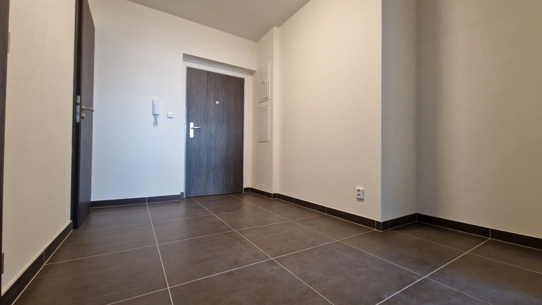1 bedroom with open-plan kitchen flat to rent, 55 m², Studentská, Plzeň, Plzeňský Region 1 bedroom with open-plan kitchen flat to rent, 55 m², Studentská, Plzeň, Plzeňský Region