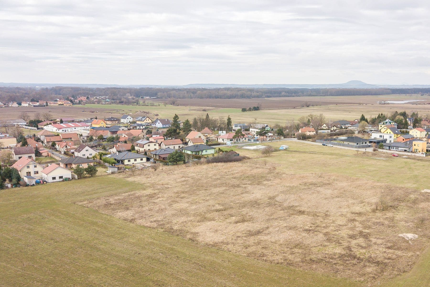plot for sale, 896 m², Kly, Středočeský Region plot for sale, 896 m², Kly, Středočeský Region