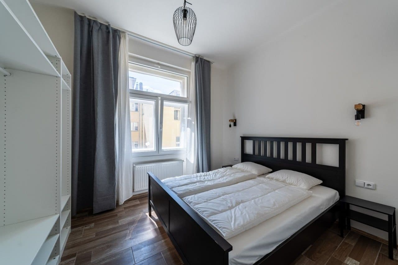 1 bedroom with open-plan kitchen flat to rent, 45 m², Navrátilova, Prague, Prague 1 bedroom with open-plan kitchen flat to rent, 45 m², Navrátilova, Prague, Prague
