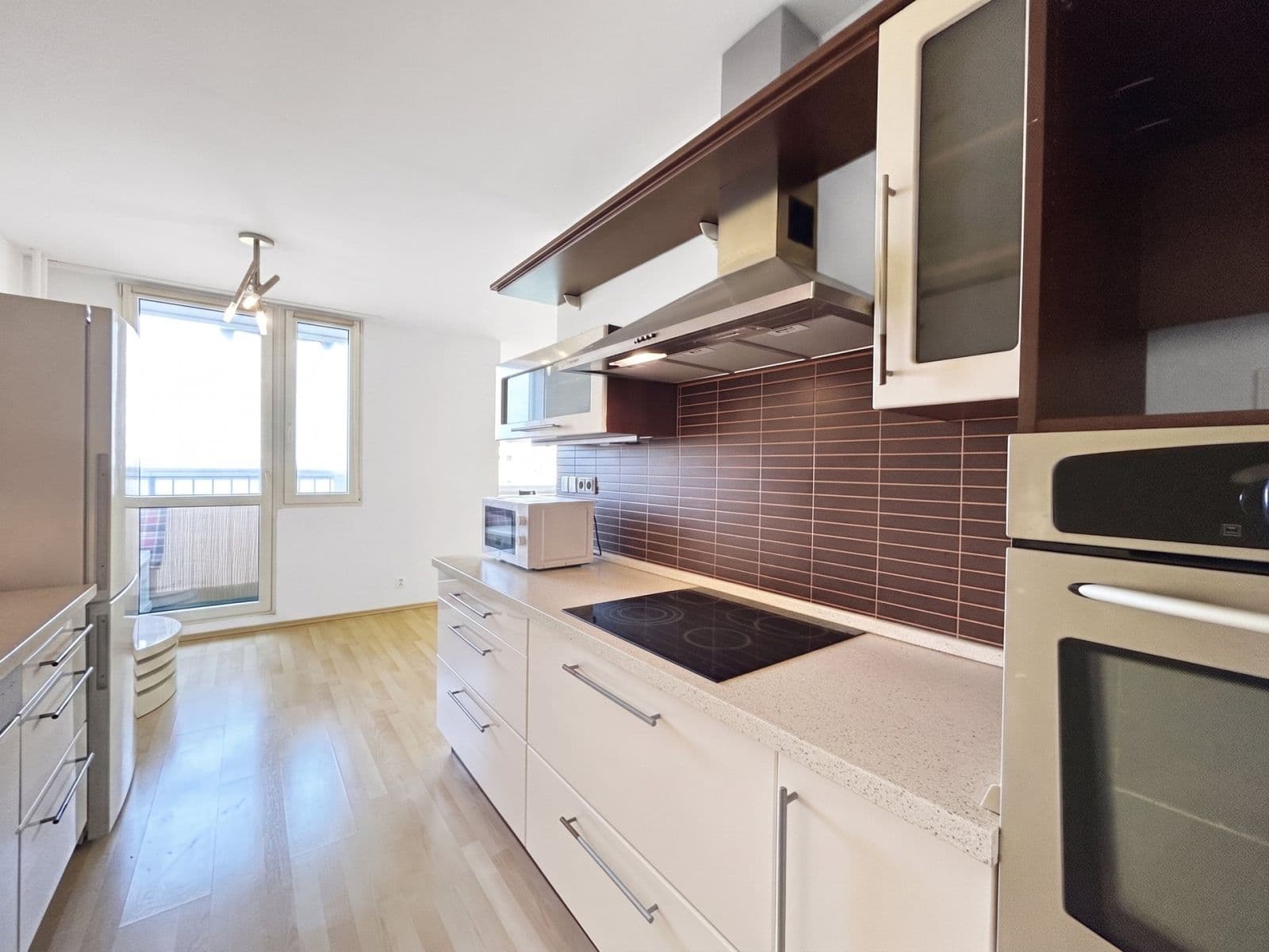 2 bedroom with open-plan kitchen flat to rent, 78 m², Pšenčíkova, Prague, Prague 2 bedroom with open-plan kitchen flat to rent, 78 m², Pšenčíkova, Prague, Prague