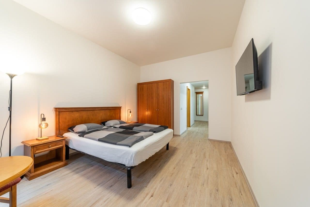 Studio flat to rent, 25 m², Jana Masaryka, Prague, Prague Studio flat to rent, 25 m², Jana Masaryka, Prague, Prague