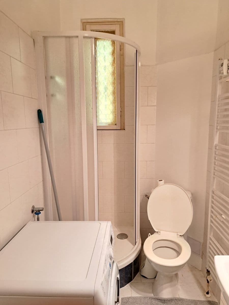 Studio flat to rent, 32 m², Vinohradská, Prague, Prague Studio flat to rent, 32 m², Vinohradská, Prague, Prague