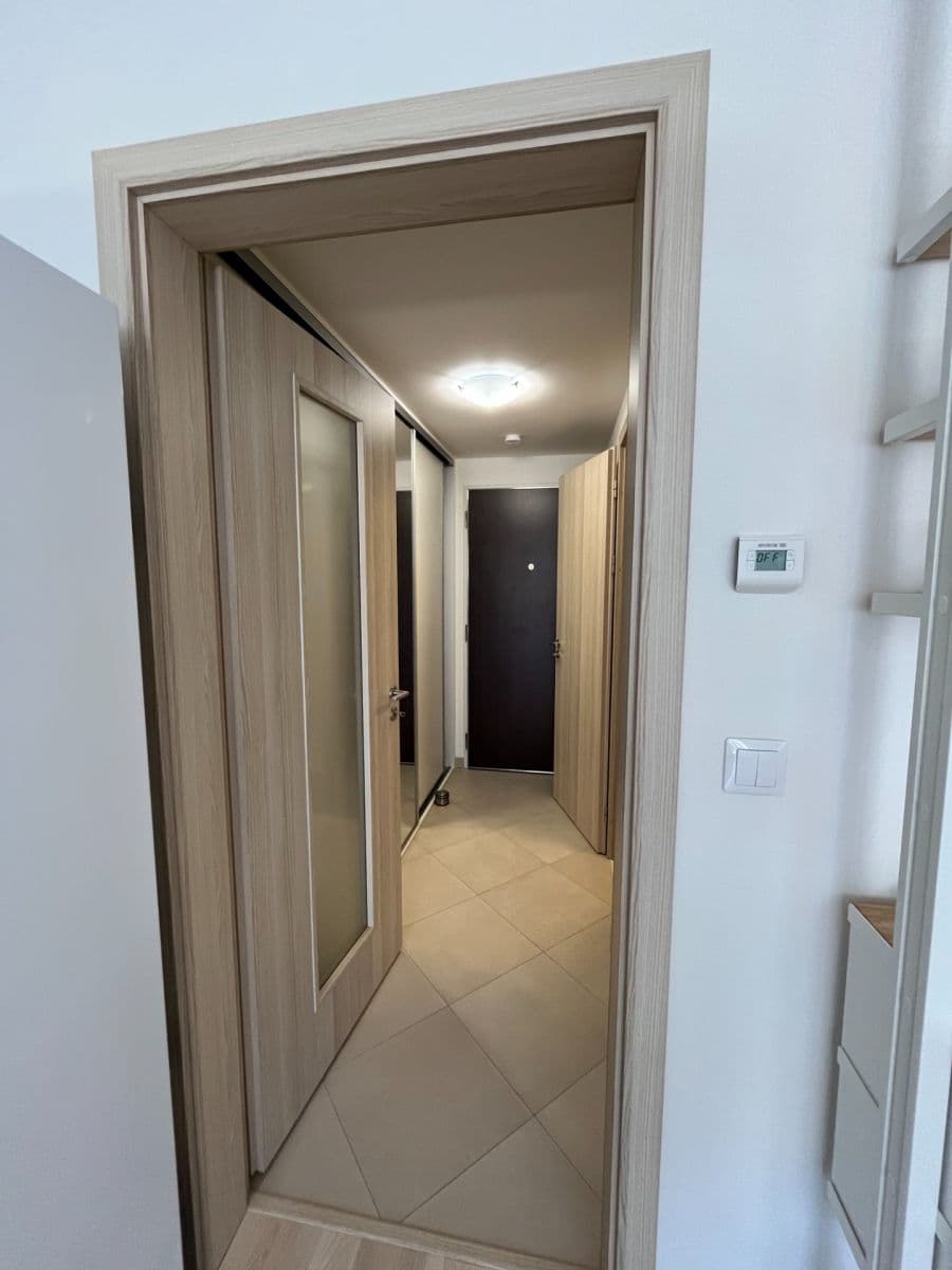 Studio flat to rent, 29 m², K Metru, Prague, Prague Studio flat to rent, 29 m², K Metru, Prague, Prague
