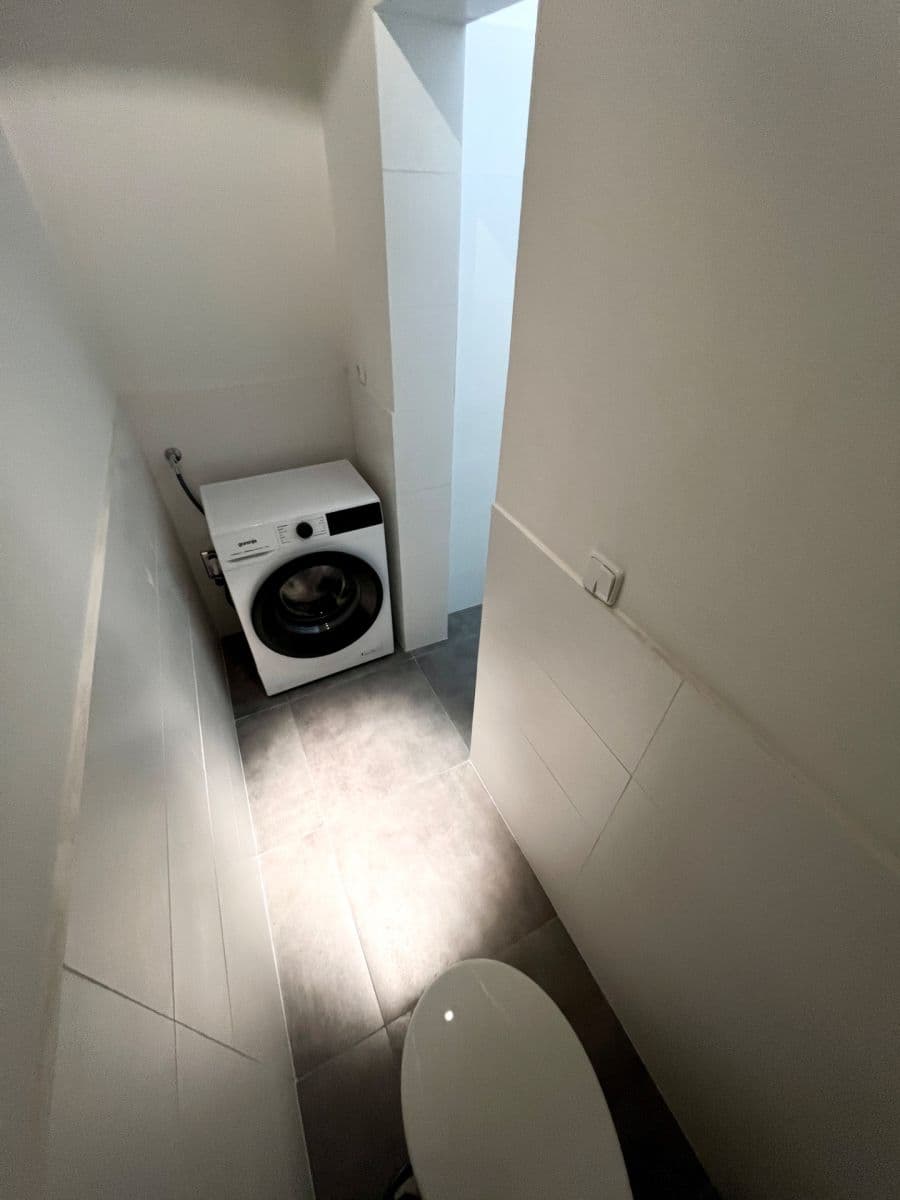Studio flat to rent, 36 m², Heřmanova, Prague, Prague Studio flat to rent, 36 m², Heřmanova, Prague, Prague