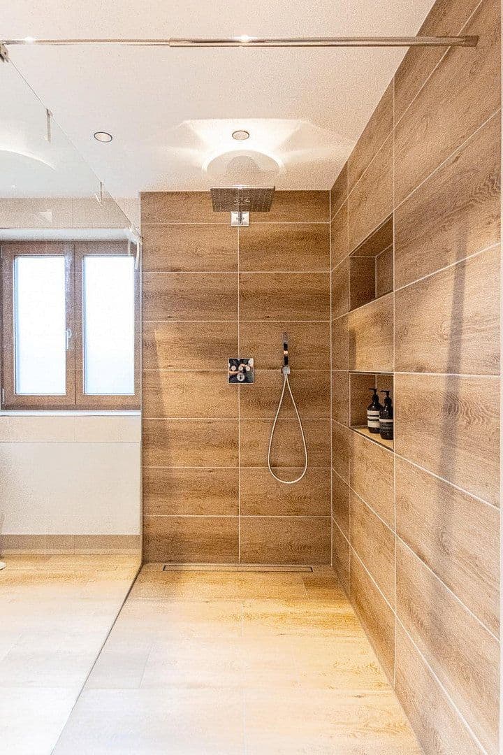 house for sale, 330 m², Berchtesgadener Straße 10, Schneizlreuth OT Weißbach a.d. Alpenstraße, Bavaria house for sale, 330 m², Berchtesgadener Straße 10, Schneizlreuth OT Weißbach a.d. Alpenstraße, Bavaria