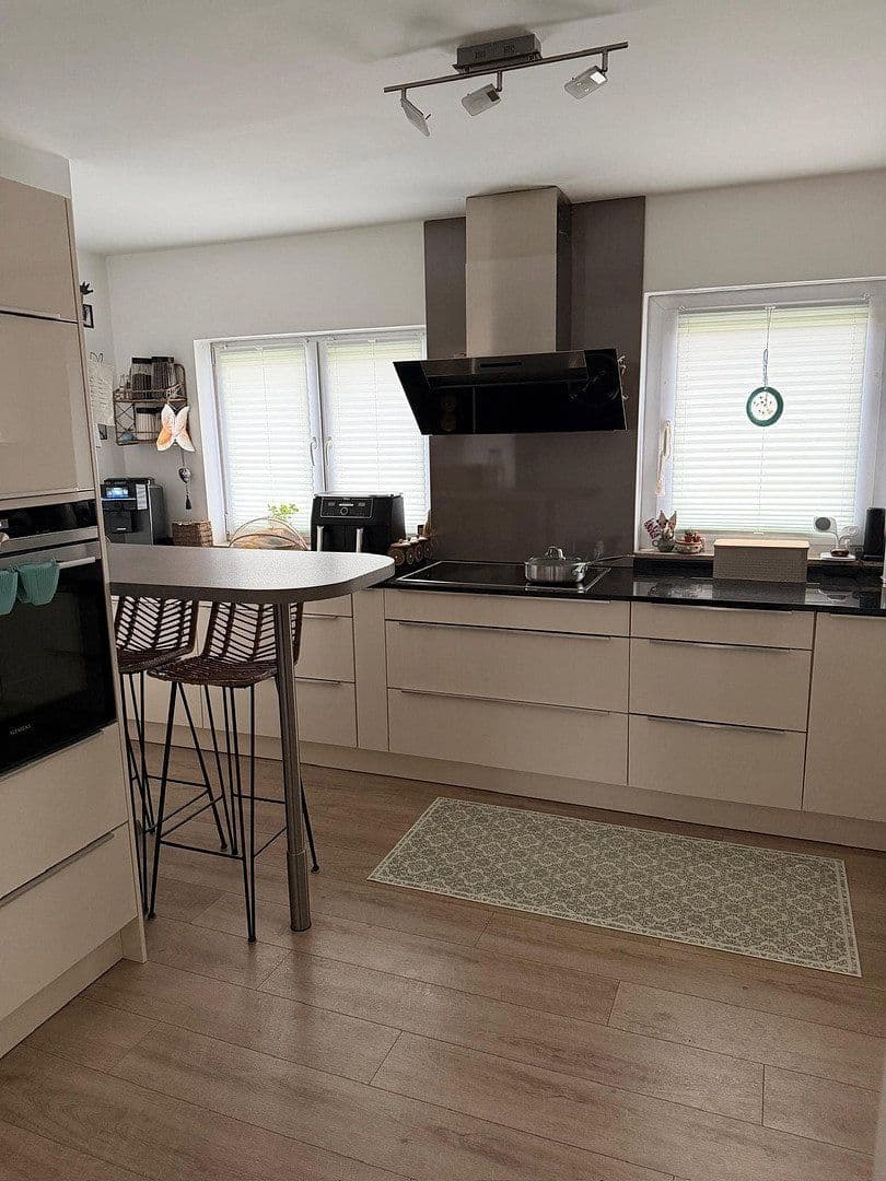 3 bedroom with open-plan kitchen flat to rent, 100 m², Leinfelden-Echterdingen, Baden-Württemberg 3 bedroom with open-plan kitchen flat to rent, 100 m², Leinfelden-Echterdingen, Baden-Württemberg