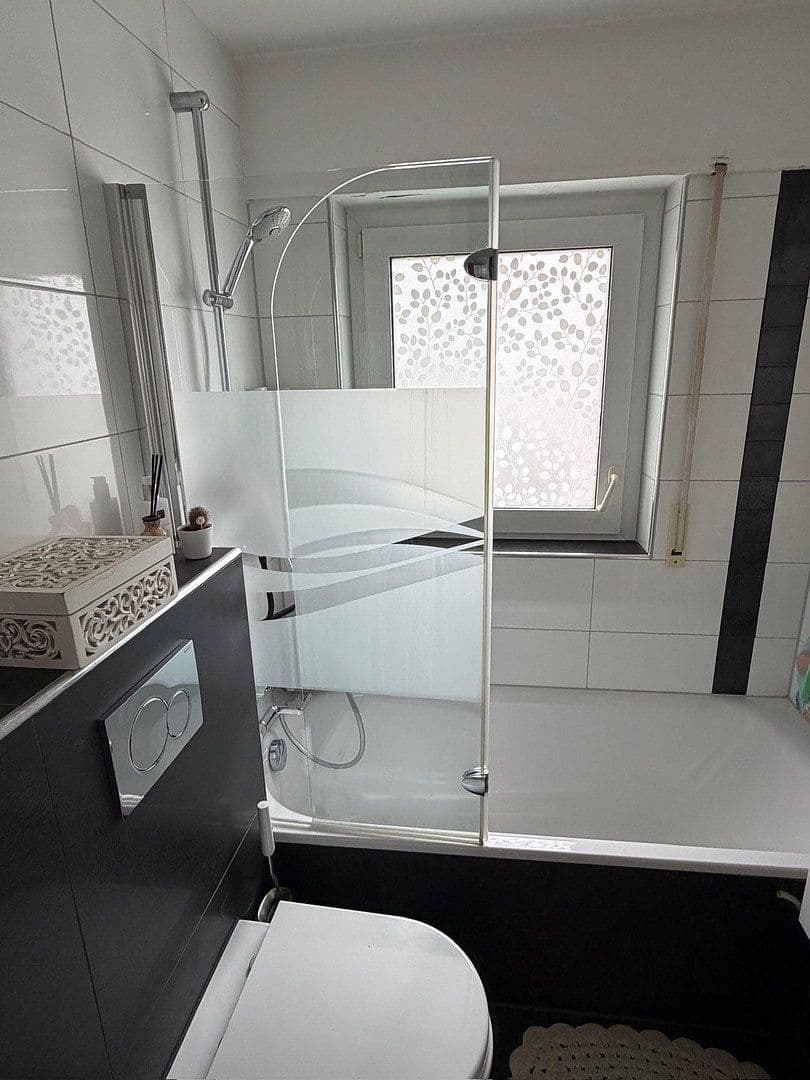 3 bedroom with open-plan kitchen flat to rent, 100 m², Leinfelden-Echterdingen, Baden-Württemberg 3 bedroom with open-plan kitchen flat to rent, 100 m², Leinfelden-Echterdingen, Baden-Württemberg