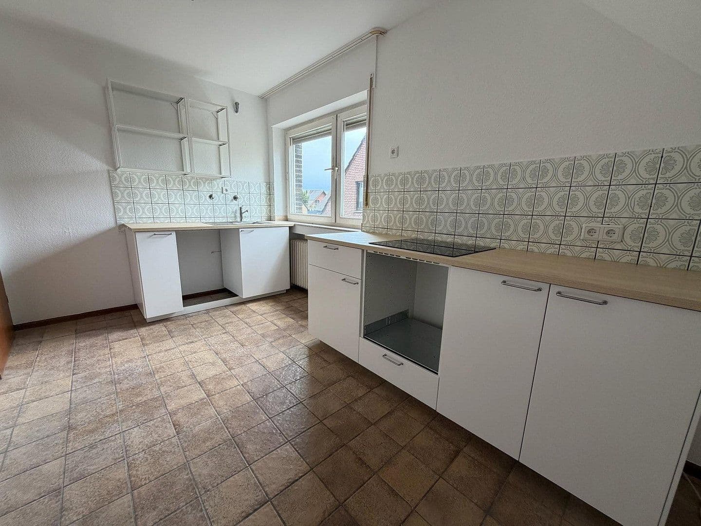 2 bedroom with open-plan kitchen flat to rent, 95 m², Hasenheide 39, Tönisvorst, North Rhine-Westphalia 2 bedroom with open-plan kitchen flat to rent, 95 m², Hasenheide 39, Tönisvorst, North Rhine-Westphalia