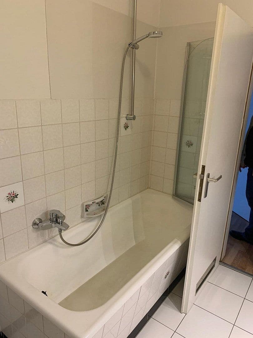 2 bedroom flat to rent, 43 m², Markt 4, Bonn, North Rhine-Westphalia 2 bedroom flat to rent, 43 m², Markt 4, Bonn, North Rhine-Westphalia