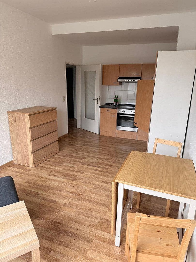 2 bedroom flat to rent, 43 m², Markt 4, Bonn, North Rhine-Westphalia 2 bedroom flat to rent, 43 m², Markt 4, Bonn, North Rhine-Westphalia