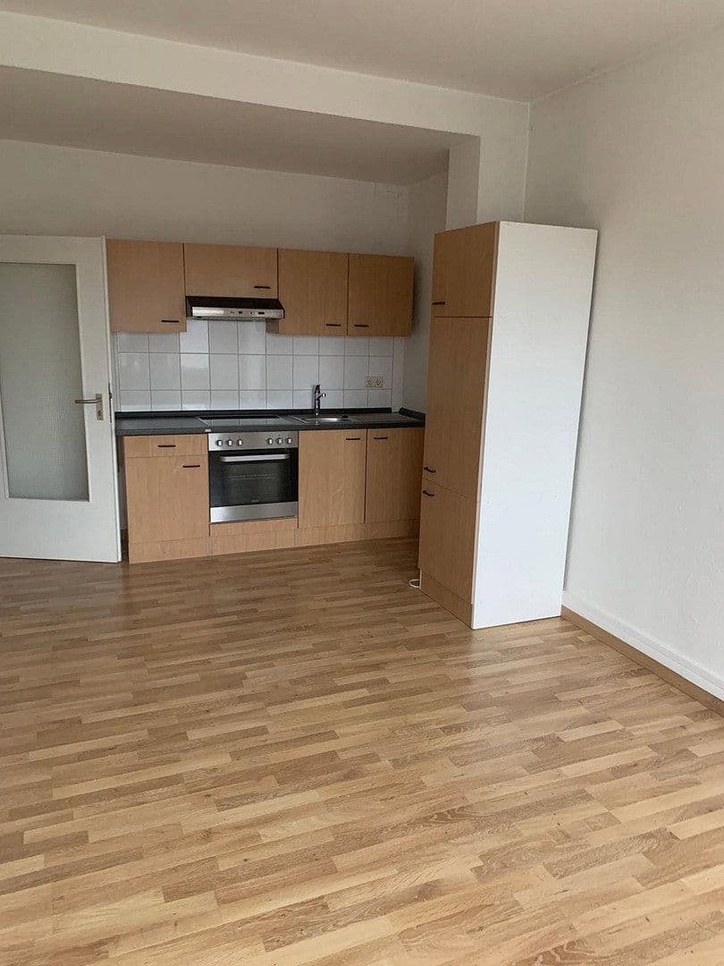 2 bedroom flat to rent, 43 m², Markt 4, Bonn, North Rhine-Westphalia 2 bedroom flat to rent, 43 m², Markt 4, Bonn, North Rhine-Westphalia