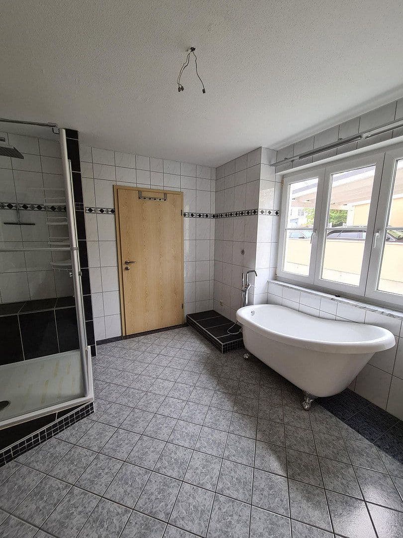 house for sale, 135 m², Landshut, Bavaria house for sale, 135 m², Landshut, Bavaria