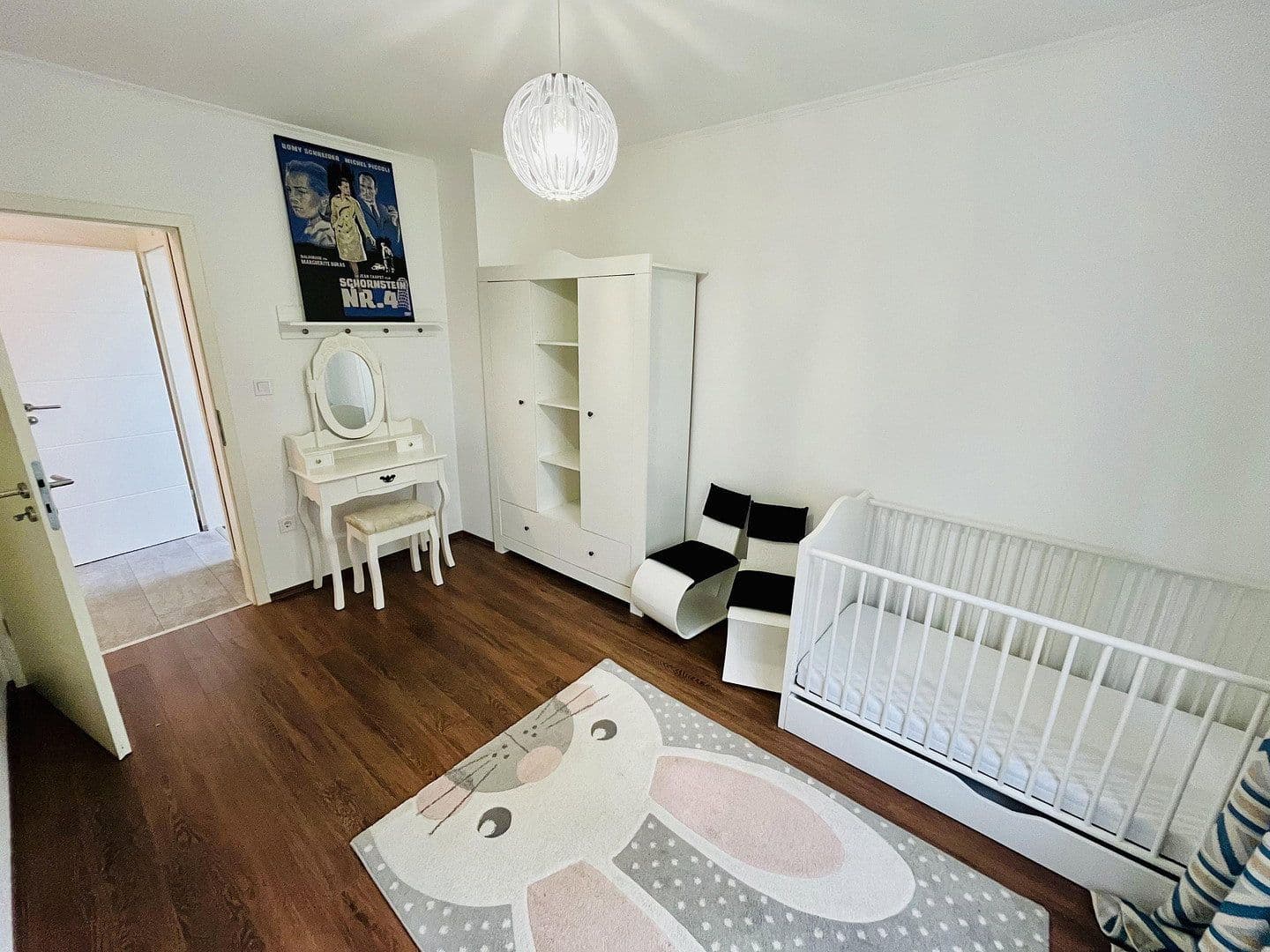 2 bedroom with open-plan kitchen flat for sale, 75 m², Oberhausen, North Rhine-Westphalia 2 bedroom with open-plan kitchen flat for sale, 75 m², Oberhausen, North Rhine-Westphalia