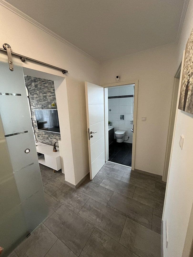 2 bedroom with open-plan kitchen flat for sale, 75 m², Oberhausen, North Rhine-Westphalia 2 bedroom with open-plan kitchen flat for sale, 75 m², Oberhausen, North Rhine-Westphalia