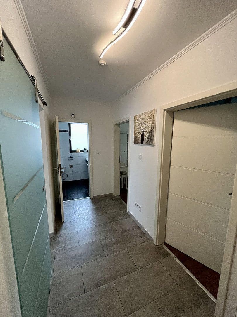 2 bedroom with open-plan kitchen flat for sale, 75 m², Oberhausen, North Rhine-Westphalia 2 bedroom with open-plan kitchen flat for sale, 75 m², Oberhausen, North Rhine-Westphalia