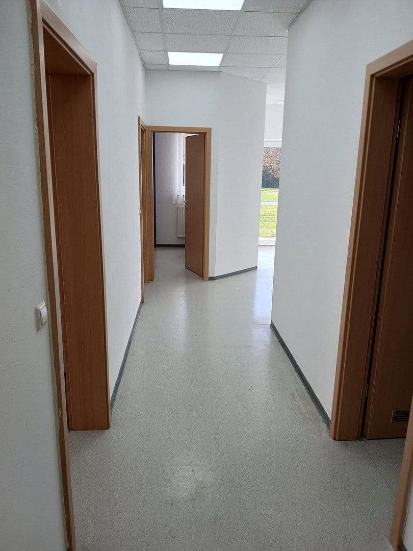 non-residential property to rent, 2,300 m², Weitnau, Bavaria non-residential property to rent, 2,300 m², Weitnau, Bavaria
