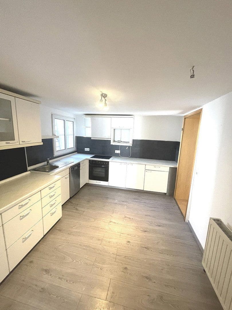 4 bedroom flat to rent, 90 m², Kirchstraße 3, Schwelm, North Rhine-Westphalia 4 bedroom flat to rent, 90 m², Kirchstraße 3, Schwelm, North Rhine-Westphalia