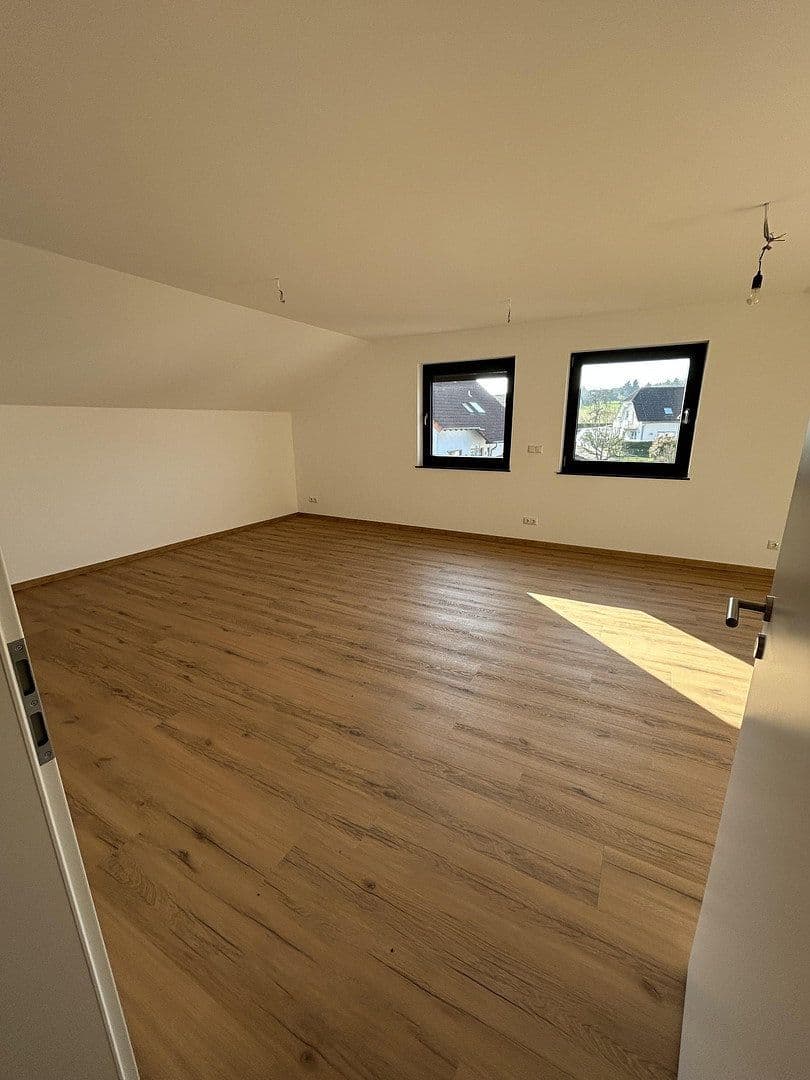 2 bedroom with open-plan kitchen flat to rent, 82 m², Wettenberg, Hesse 2 bedroom with open-plan kitchen flat to rent, 82 m², Wettenberg, Hesse