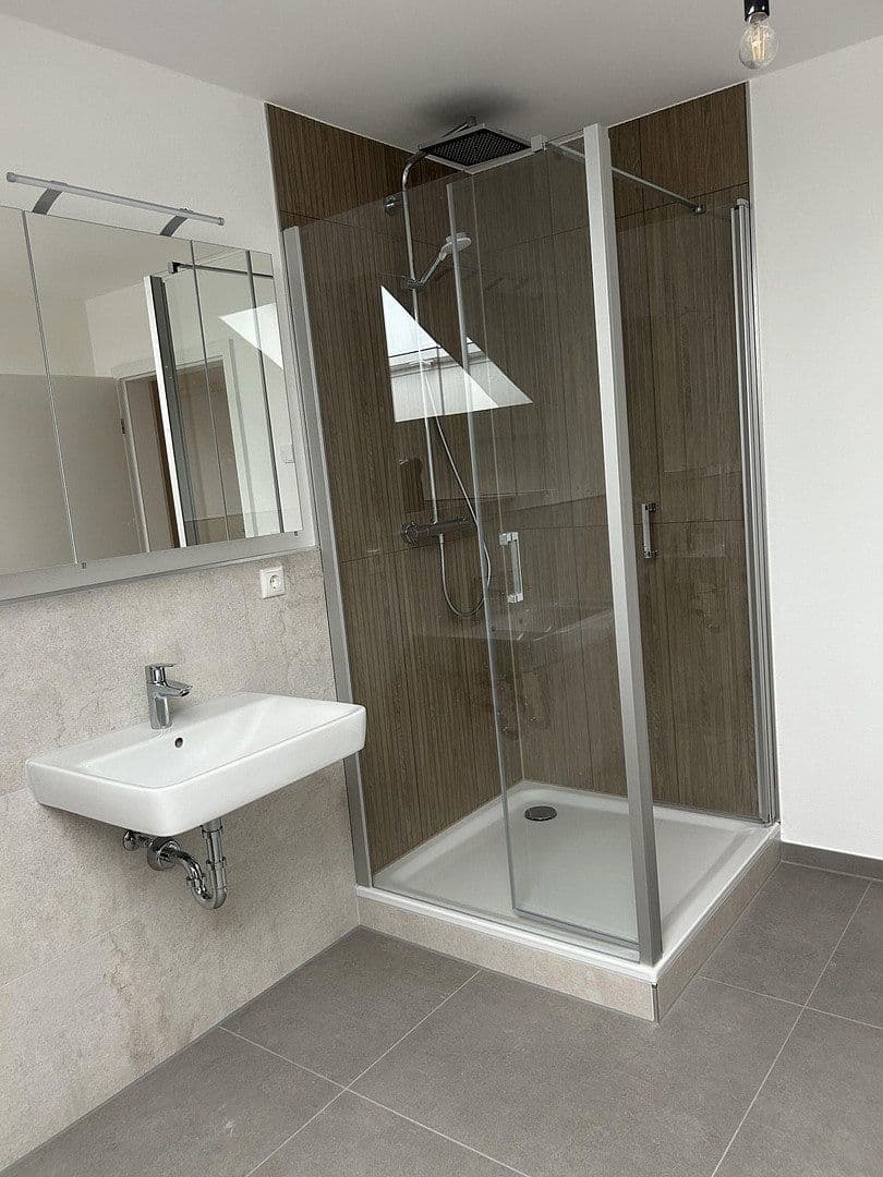 2 bedroom with open-plan kitchen flat to rent, 82 m², Wettenberg, Hesse 2 bedroom with open-plan kitchen flat to rent, 82 m², Wettenberg, Hesse