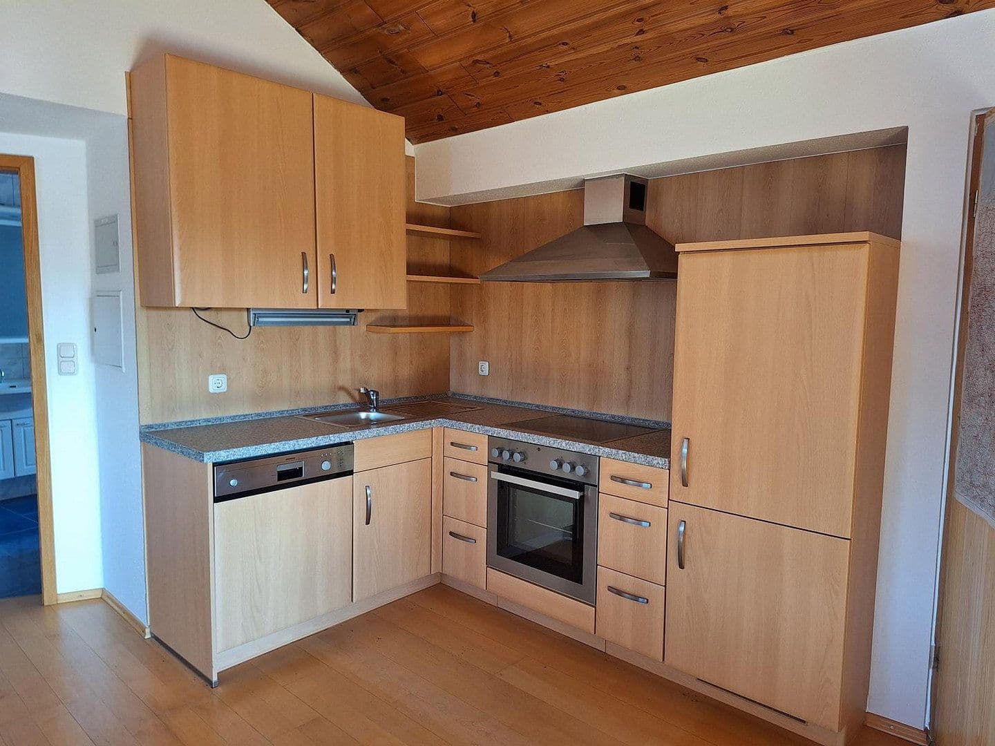 house for sale, 383 m², Schwaigener Str. 28, Mamming, Bavaria house for sale, 383 m², Schwaigener Str. 28, Mamming, Bavaria