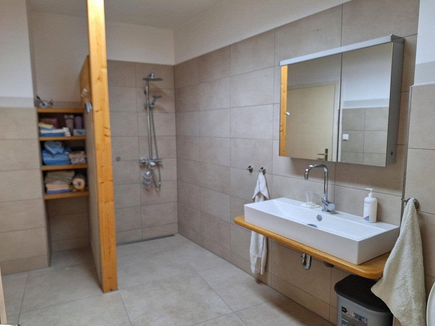 house for sale, 383 m², Schwaigener Str. 28, Mamming, Bavaria house for sale, 383 m², Schwaigener Str. 28, Mamming, Bavaria