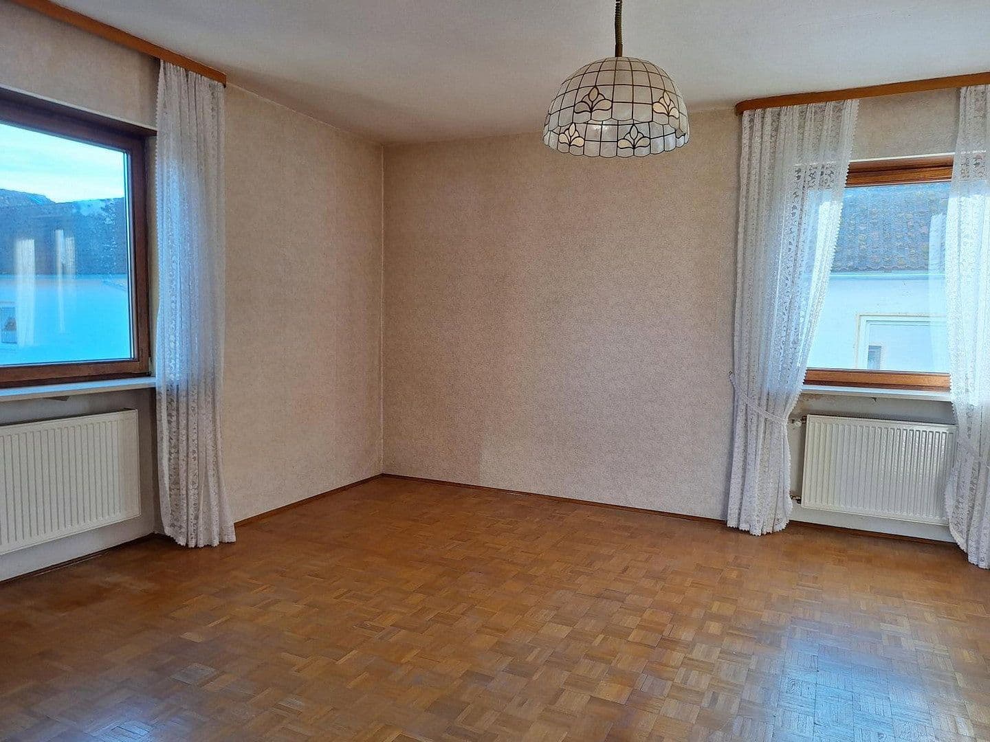 house for sale, 383 m², Schwaigener Str. 28, Mamming, Bavaria house for sale, 383 m², Schwaigener Str. 28, Mamming, Bavaria