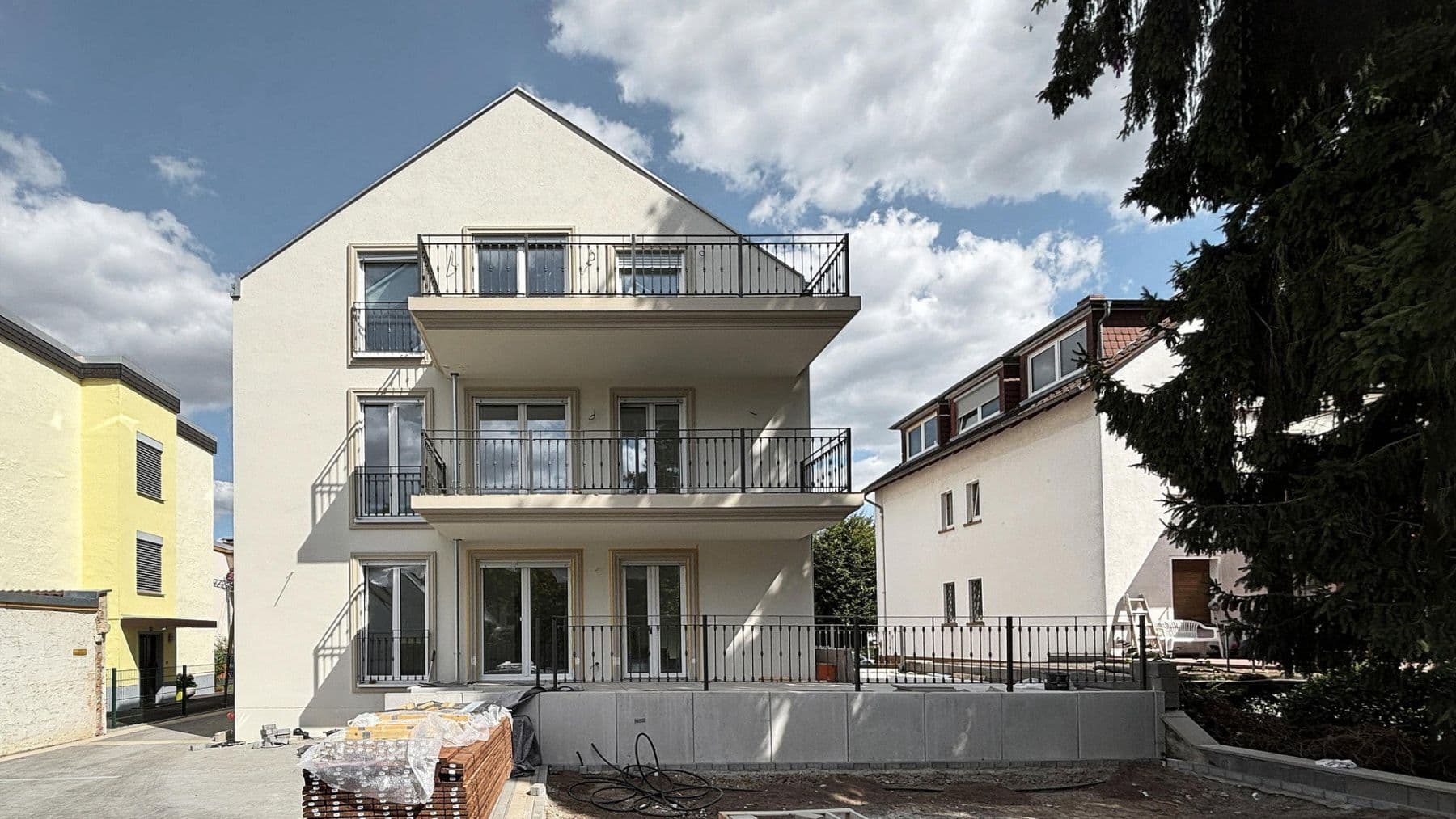 3 bedroom flat to rent, 104 m², Offenbach am Main, Hesse 3 bedroom flat to rent, 104 m², Offenbach am Main, Hesse