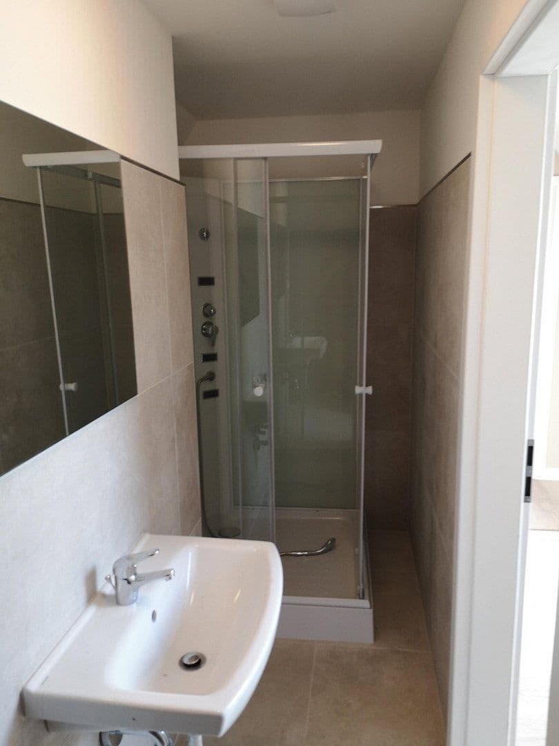5 bedroom flat to rent, 125 m², Steinrader Damm 89, Lübeck, Schleswig-Holstein 5 bedroom flat to rent, 125 m², Steinrader Damm 89, Lübeck, Schleswig-Holstein