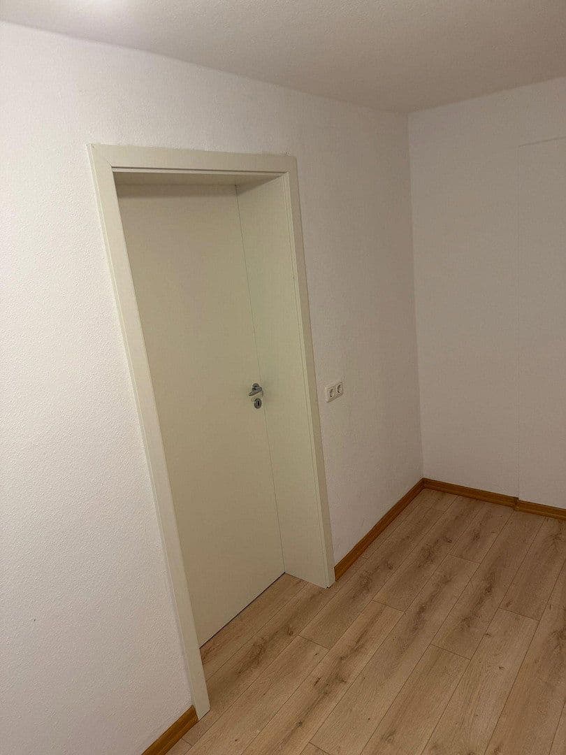3 bedroom flat to rent, 70 m², Am Stadtgarten, Königswinter, North Rhine-Westphalia 3 bedroom flat to rent, 70 m², Am Stadtgarten, Königswinter, North Rhine-Westphalia